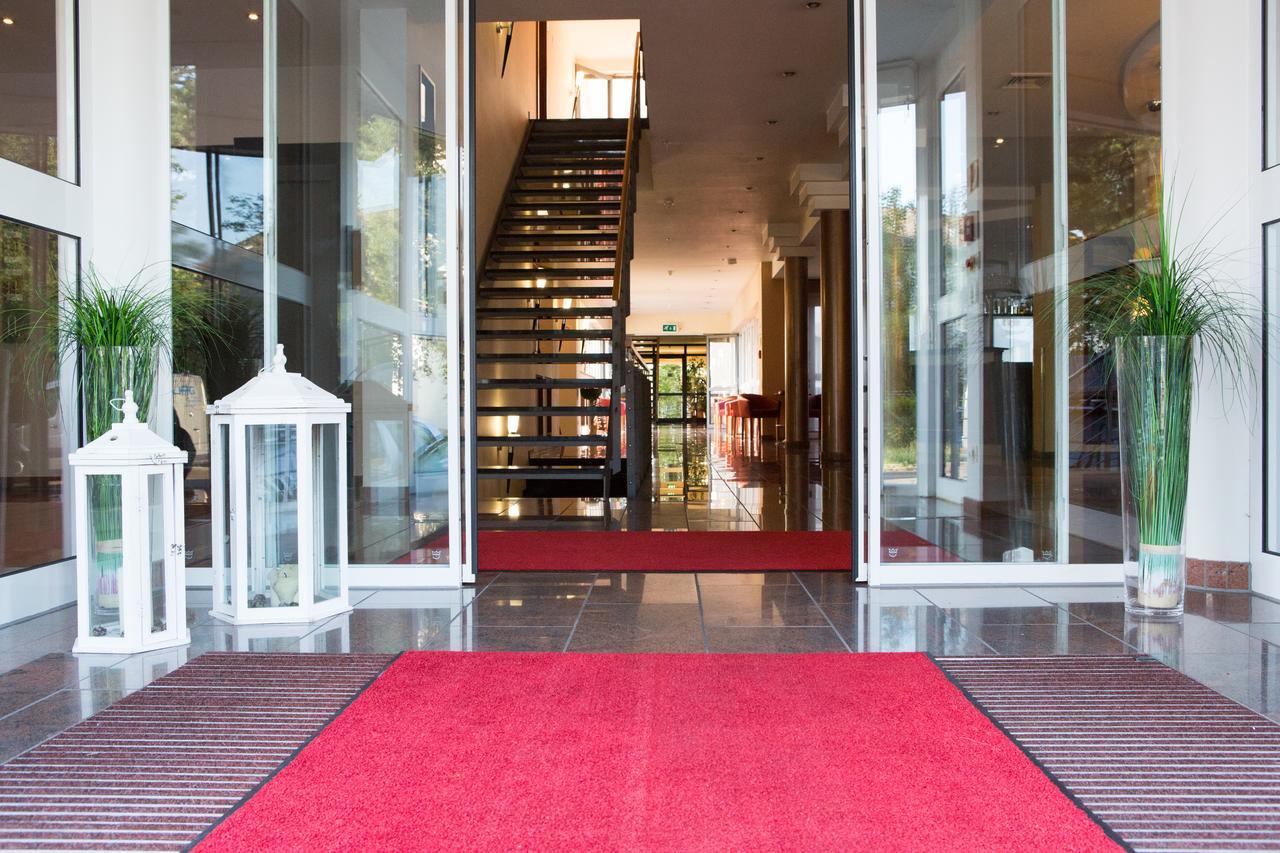 PLAZA Suites Rüsselsheim Exterior foto